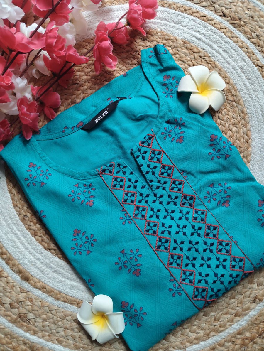 Branded Straight cut kurti